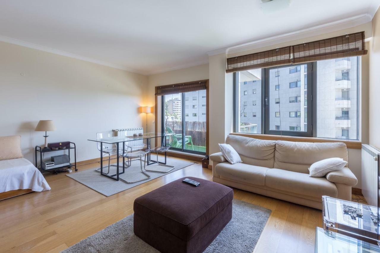 Deluxe Condominium With Ocean View Porto Exterior photo